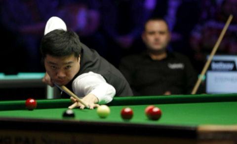 尔瓦雷斯的 尔瓦雷斯的