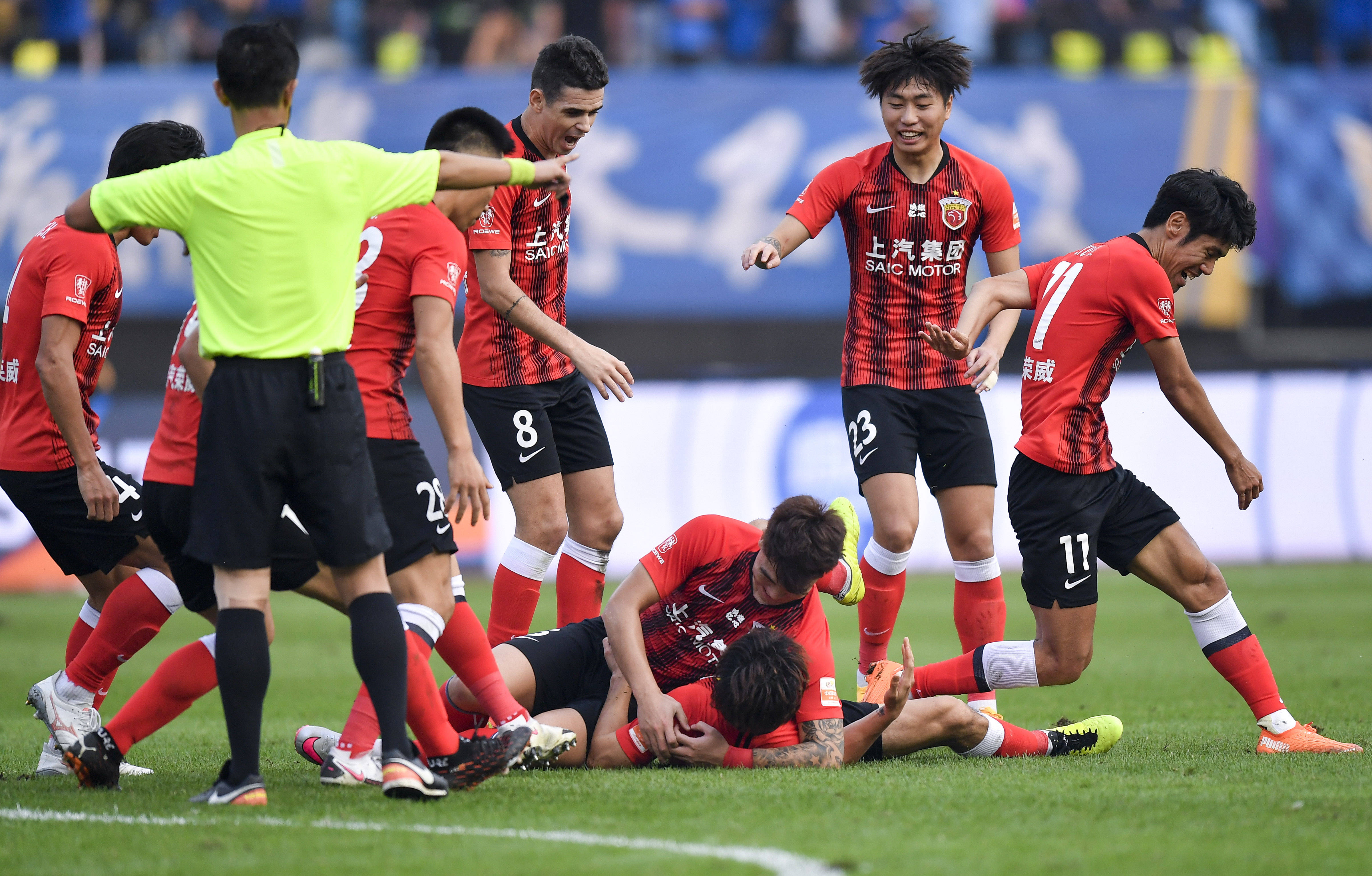 也是对他潜 也是对他潜